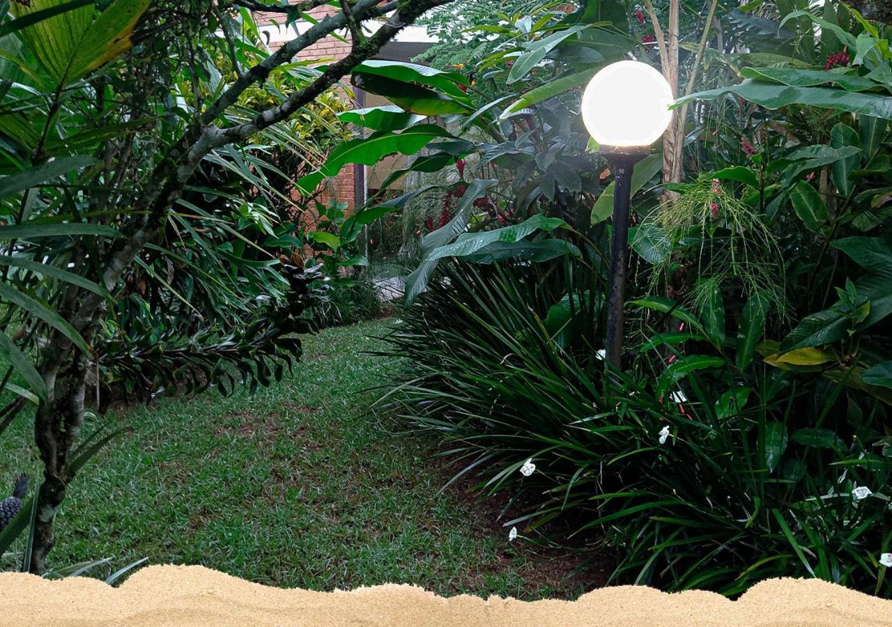 Condominio Jardins De Anchieta 乌巴图巴 外观 照片